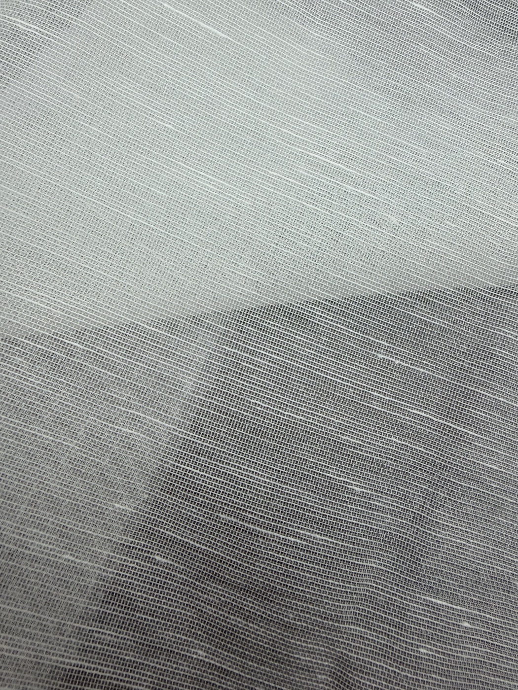 14 Momme Silk-Linen Grid Organza fabric view 1