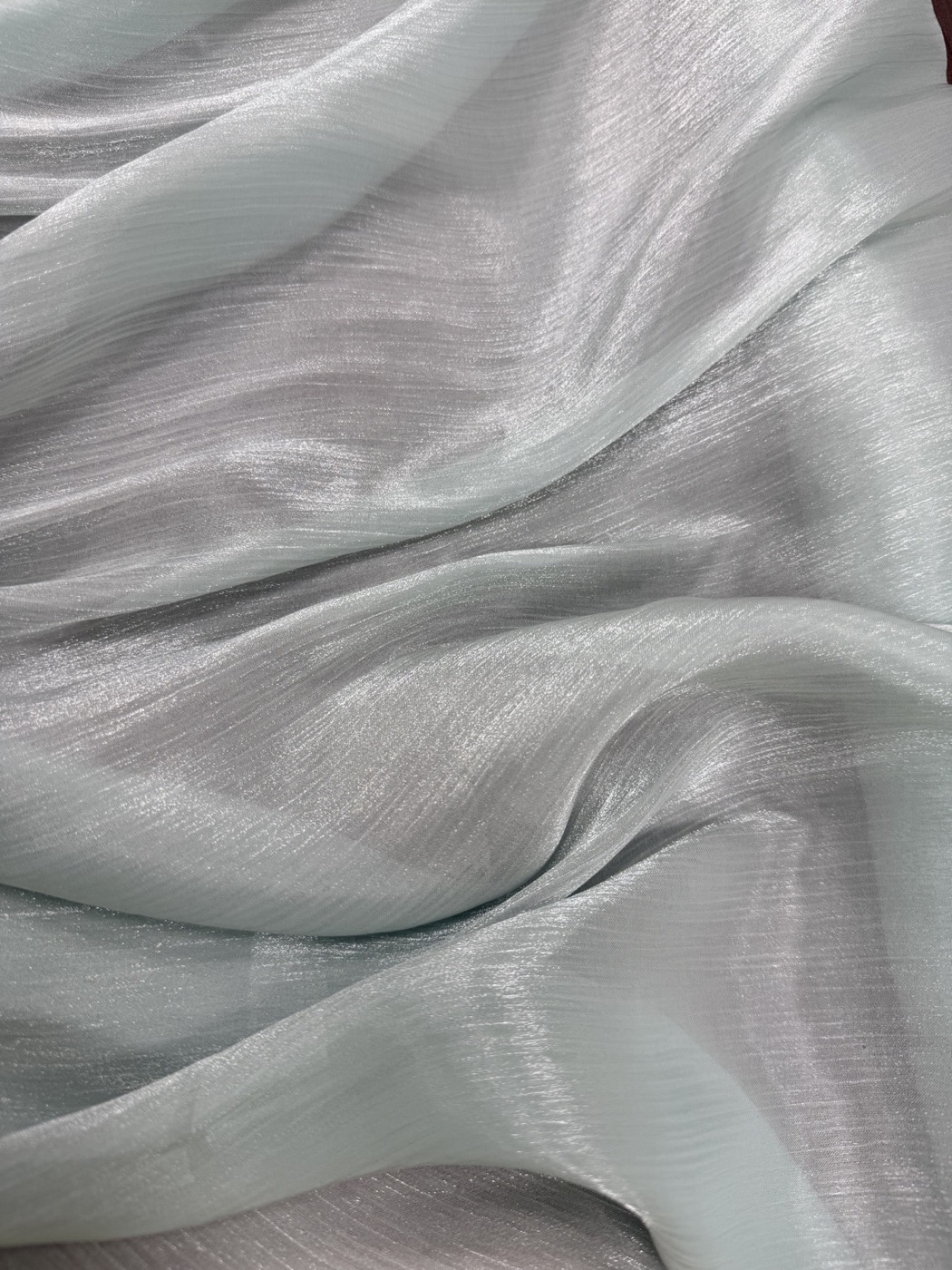 Lustrous Yoryu Crepe fabric view 1