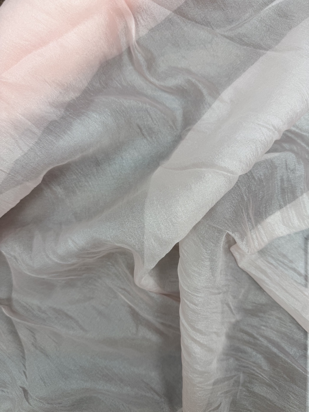 Fine-Plissé Nylon-Polyester Crepe fabric view 1