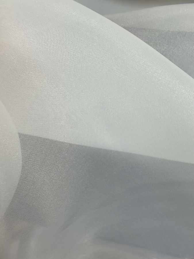 2080 Compact Organza fabric sample