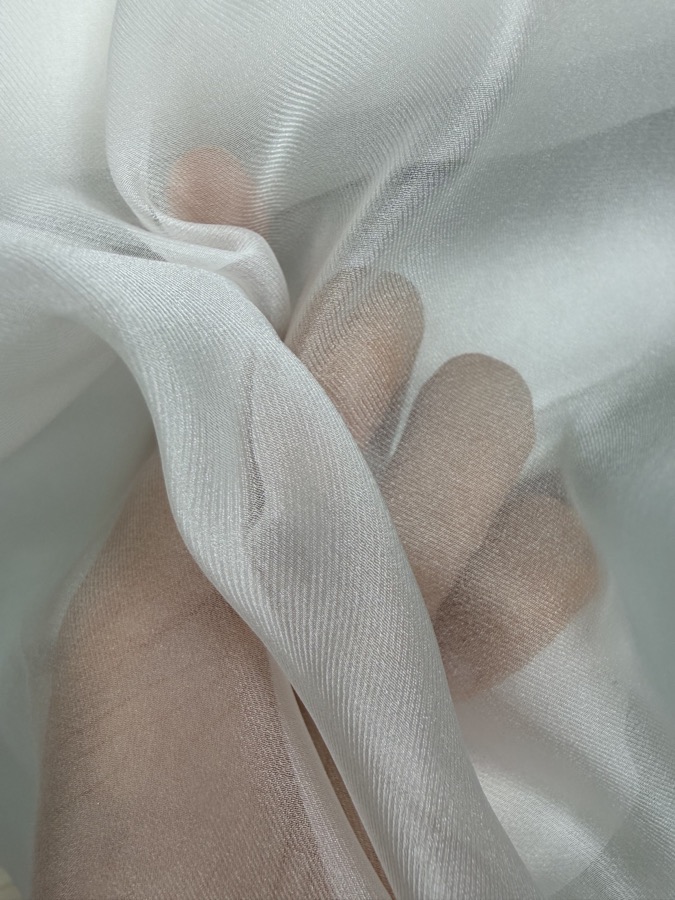 Fine-Rib Organza fabric sample